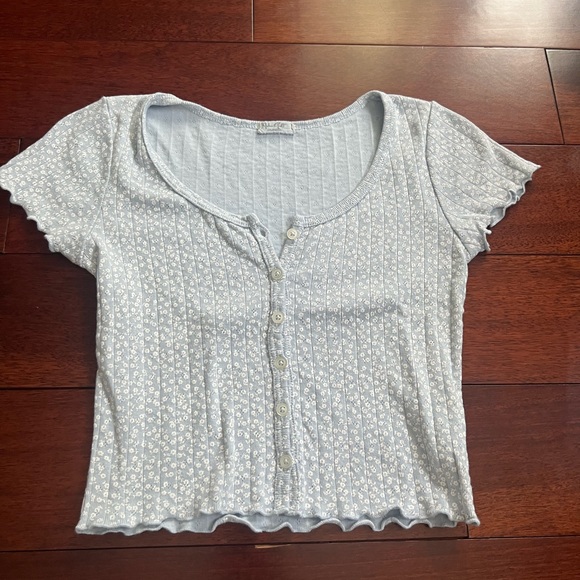 Brandy Melville Tops Light Blue White Flower Brandy Zelly Top